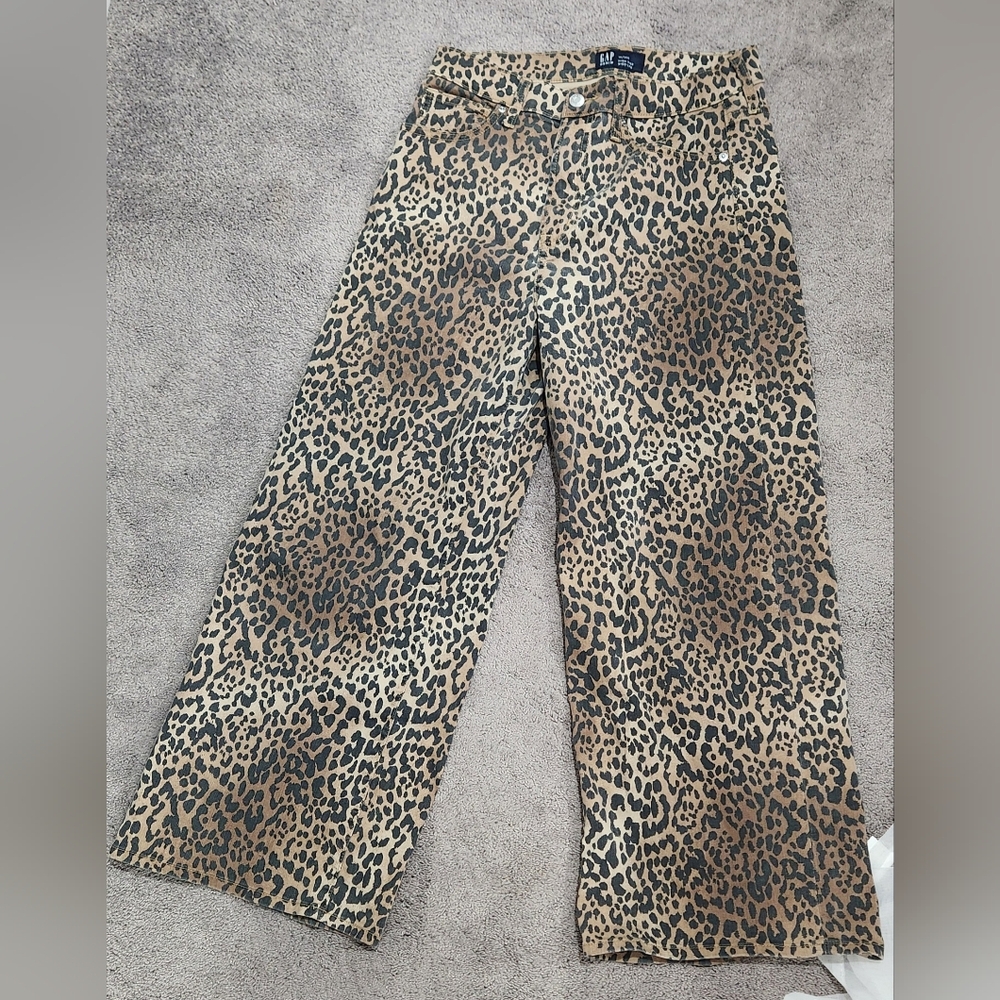 GAP Leopard Print High-Rise Wide-Leg Pants